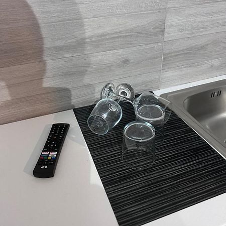 Jacuzzi Suites 2 Thessaloniki Exterior photo